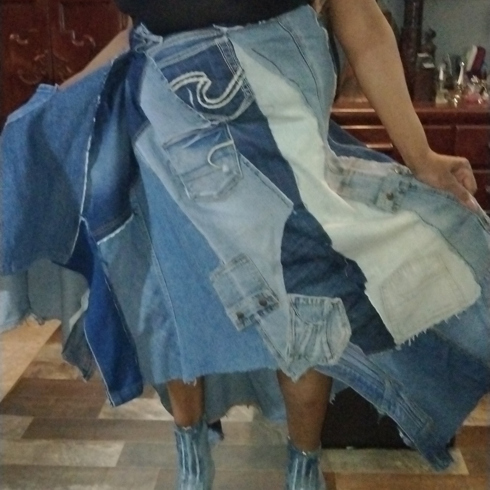 Refurbished Upcycled Asymmetrical Patchwork Pocke… - image 8